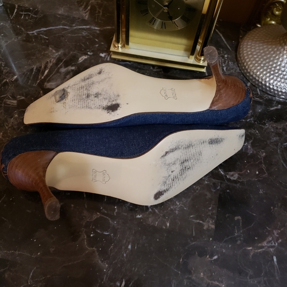 Heels - Picture 3 of 3